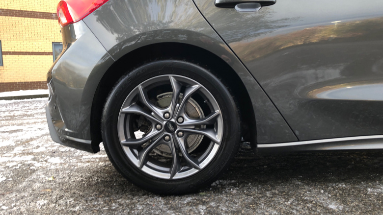 Ford Focus 1.0 EcoBoost Hybrid mHEV 125 ST-Line Edition 5dr Petrol Hatchback